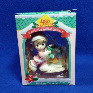Precious Moment Home For The Holidays Girl Hanging Stockings Ornament In Box